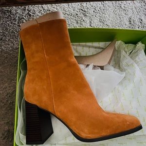 Women’s suede booties